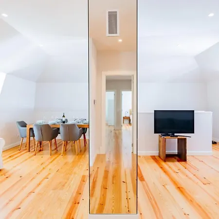 Azzurra 3br דירה *