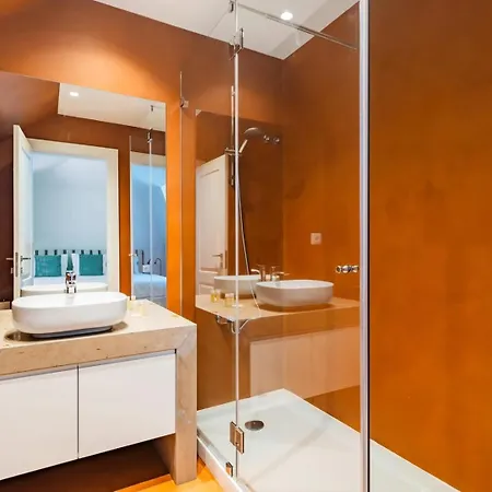 Azzurra 3br דירה *